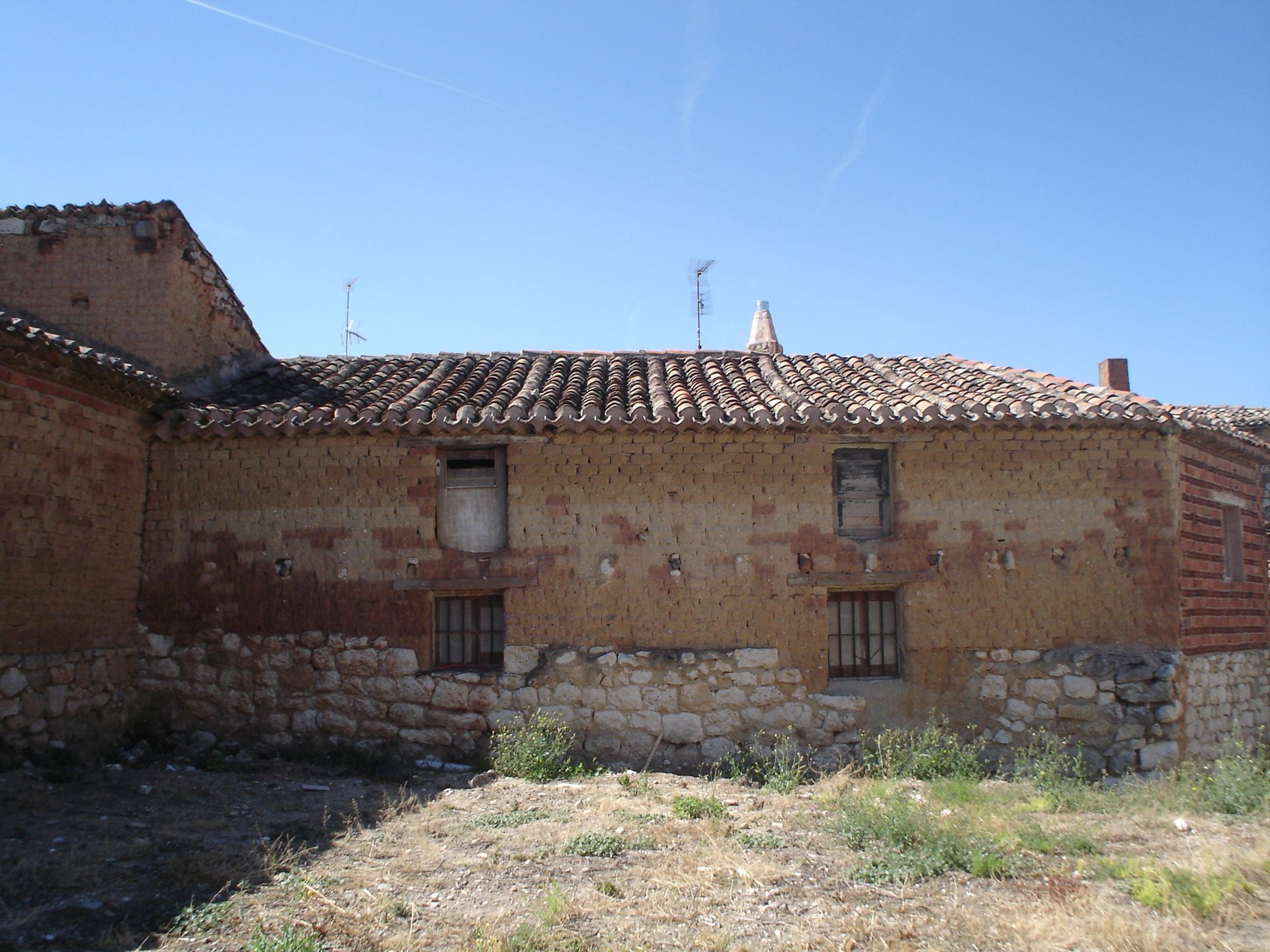 Un paseo por el casco antiguo y su caserío tradicional