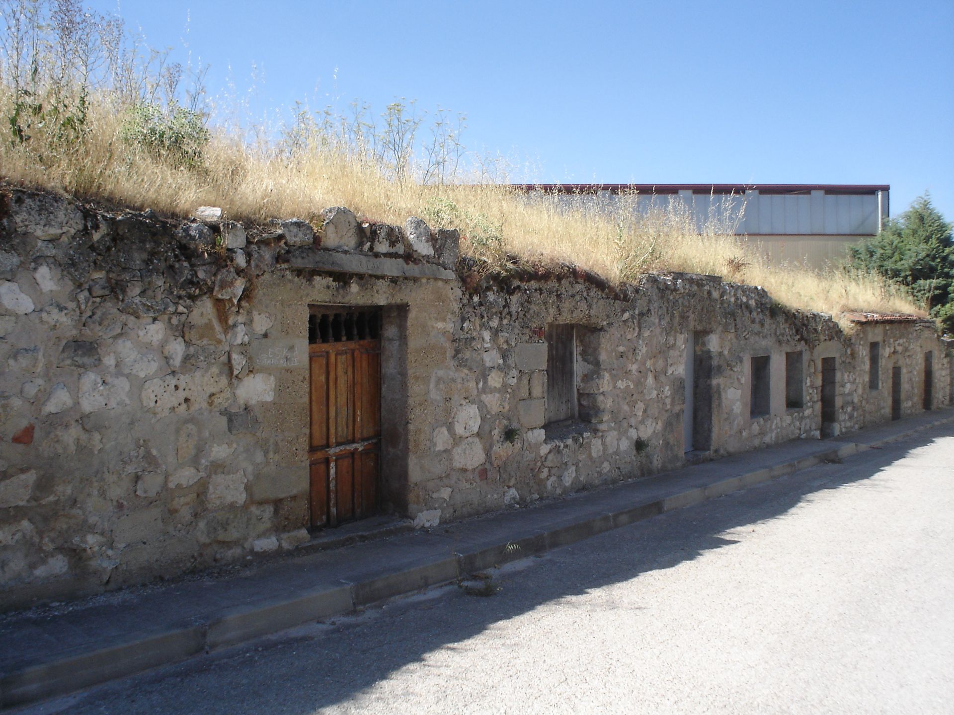 Un paseo por el casco antiguo y su caserío tradicional